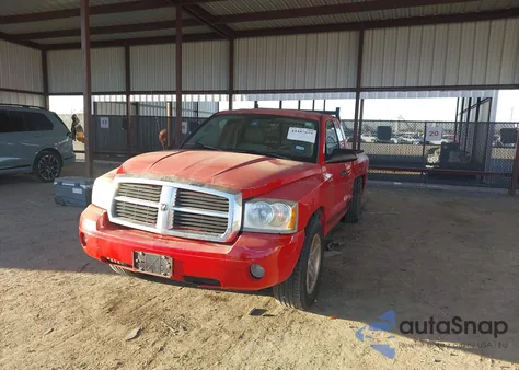 2007 Dodge Dakota Slt z USA, uszkodzony, nr VIN 1D7HE42KX7S218073